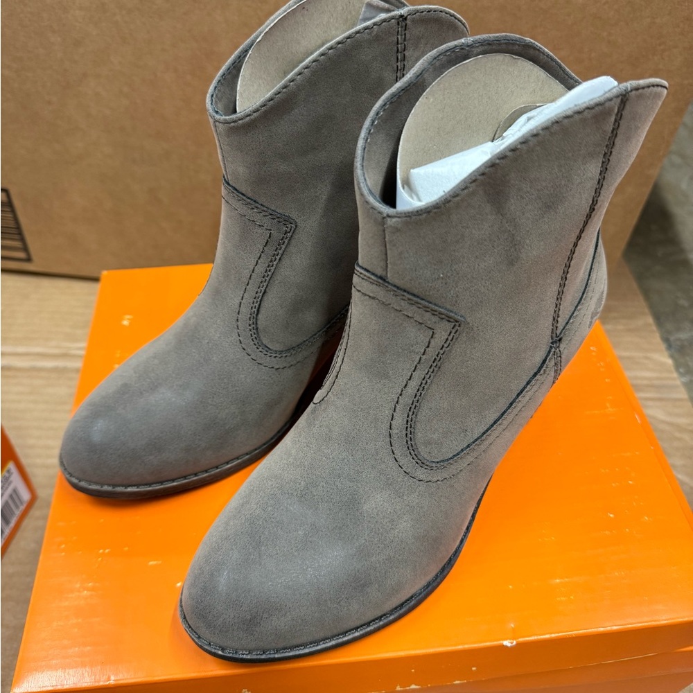 Rocket Dog Soundoff vintage worn boot size 7.5